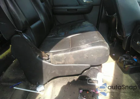 2008 Chevrolet Suburban 1500 Lt z USA, uszkodzony, nr VIN 3GNFK16378G266951